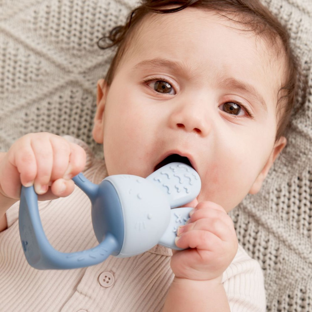 B.Box Chill + Fill Sensory Teether - Refillable Cooling Relief for Teething Babies - Textured Silicone, Easy-Grip
