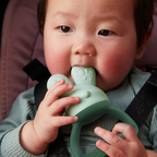 B.Box Chill + Fill Sensory Teether - Refillable Cooling Relief for Teething Babies - Textured Silicone, Easy-Grip