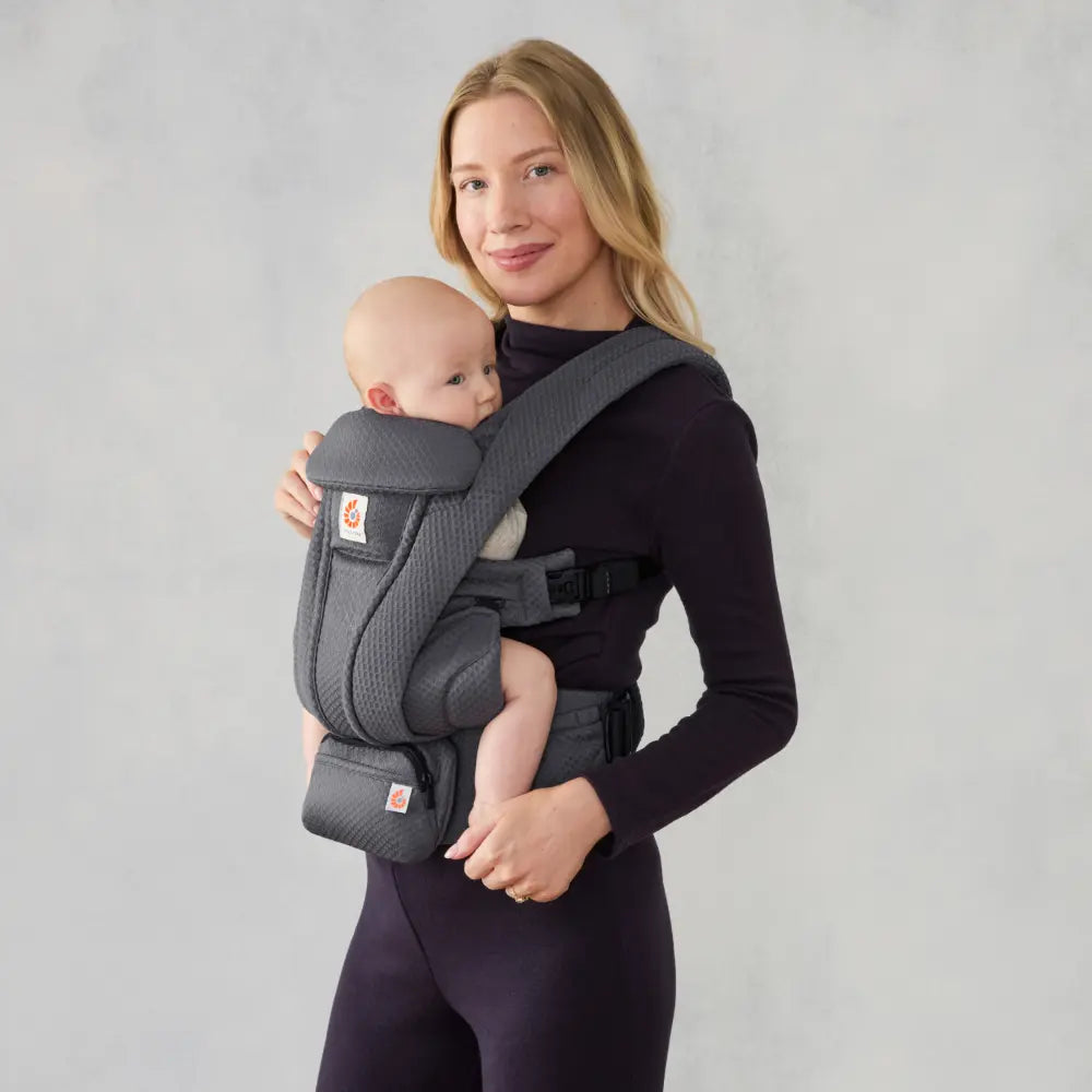 Ergobaby Omni Deluxe Baby Carrier, Lightweight Breathable Soft Mesh, Enhanced Lumbar Support, Adjustable Waistbelt & Cross Straps, Privacy Hood, 4 Carry Positions, 6 Storage Pockets, 3-20Kgs, 0 - 4 Years