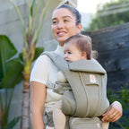 Ergobaby Omni Deluxe Baby Carrier, Lightweight Breathable Soft Mesh, Enhanced Lumbar Support, Adjustable Waistbelt & Cross Straps, Privacy Hood, 4 Carry Positions, 6 Storage Pockets, 3-20Kgs, 0 - 4 Years