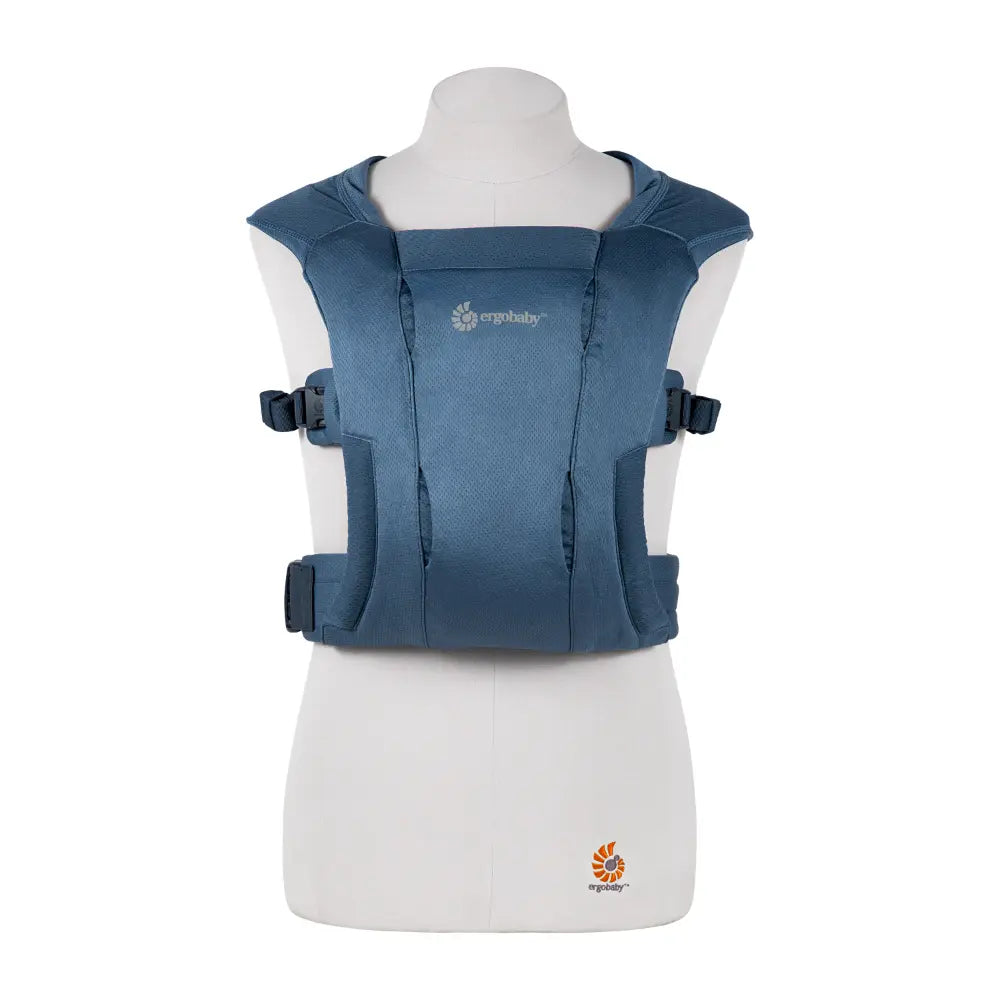 Ergobaby Embrace Newborn Baby Carrier, Soft, Cosy & Lightweight Newborn Ready Carrier, Ergonomic “M” Position, Padded Head & Neck Support, Adjustable Waistbelt & Cross Straps, 2 Carry Positions, Easy to Use, 3-11 Kgs, 0-12 Months, Blue
