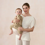 Ergobaby Ergonomic Lift Hip Baby Carrier, 3 Carry Position, Hip Seat with 2 Storage Pockets, Comfortable, Wide Well-Padded Waist Belt and Lumbar Back Support, 7-20 kgs, 6 Months+, Natural Beige