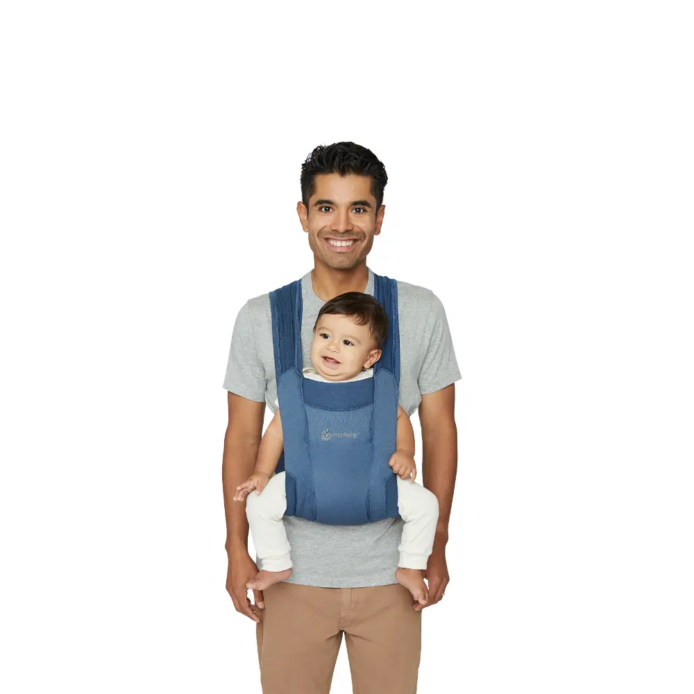 Ergobaby Embrace Newborn Baby Carrier, Soft, Cosy & Lightweight Newborn Ready Carrier, Ergonomic “M” Position, Padded Head & Neck Support, Adjustable Waistbelt & Cross Straps, 2 Carry Positions, Easy to Use, 3-11 Kgs, 0-12 Months, Blue