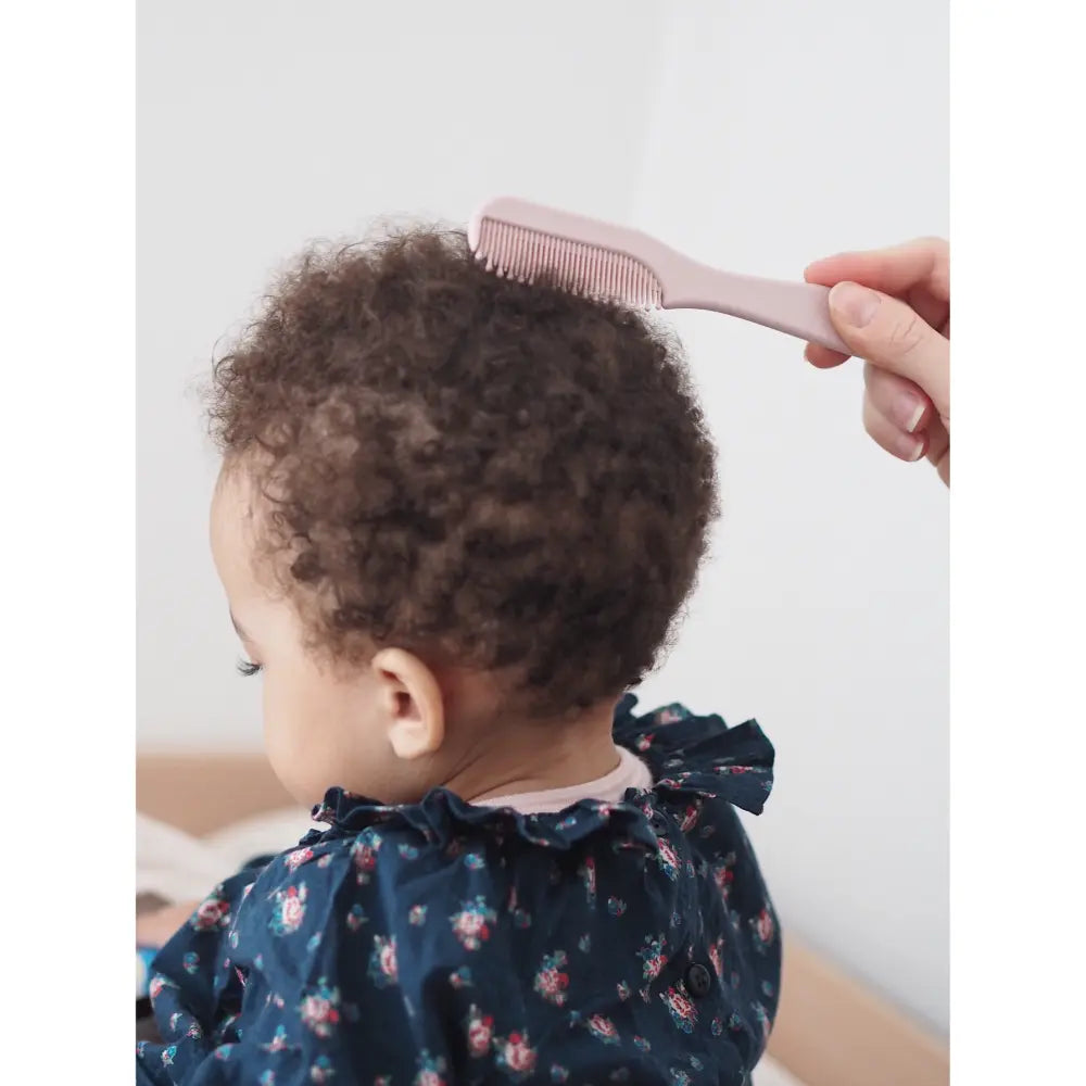 Beaba Baby Brush & Comb Set for Newborns & Toddlers, Soft Bristle Hair Brush & Gentle Comb with Ergonomic Easy-Grip Handles,Baby Grooming Kit & Hair Care Accessory, 0m+