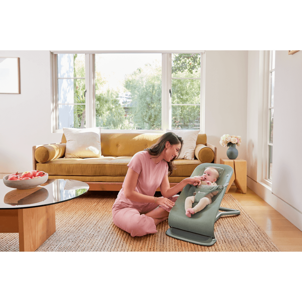 Ergobaby Evolve 3-in-1 Bouncer, Adjustable Multi-Position Baby Bouncer Seat with Newborn Insert, Head to Hip Support, Ergonomic & Lightweight Rocking Chair, Folds Flat for Easy Storage, 2-13 Kgs, Birth - 2 Years with Extra Seat Cover