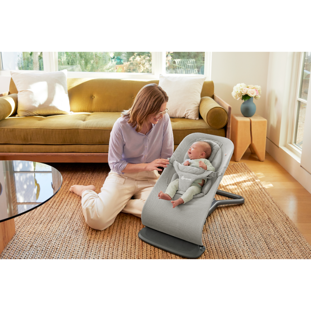 Ergobaby Evolve 3-in-1 Bouncer, Adjustable Multi-Position Baby Bouncer Seat with Newborn Insert, Head to Hip Support, Ergonomic & Lightweight Rocking Chair, Folds Flat for Easy Storage, 2-13 Kgs, 0 - 2 Years