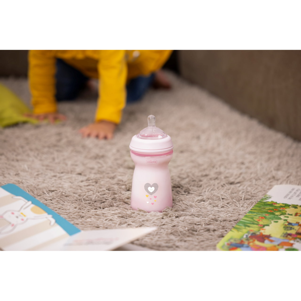 Chicco Natural Feeling Feeding Bottle 6M+ 330ml - Pink