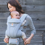 Ergobaby Omni Deluxe Baby Carrier, Lightweight Breathable Soft Mesh, Enhanced Lumbar Support, Adjustable Waistbelt & Cross Straps, Privacy Hood, 4 Carry Positions, 6 Storage Pockets, 3-20Kgs, 0 - 4 Years