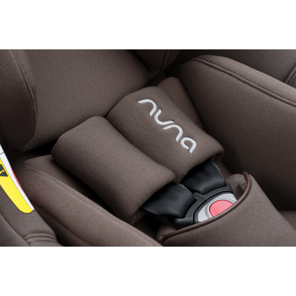 Nuna Pipa Urbn Ultra Lightweight Infant Car Seat|TUV Aircraft Certified|Baseless Install with Build in ISOFIX|0-18 Months|Upto 13Kg - Chestnut