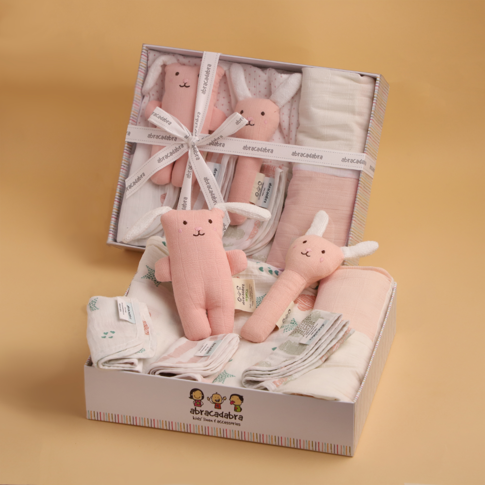 Abracadabra Muslin Essentials Gift Set