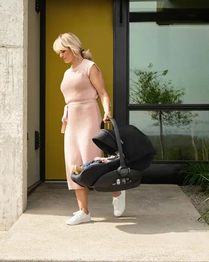 Nuna Arra Next Baby Car Seat-Rear Facing-3 Positions & 157 Degrees Flat Reclining Seat-Lightweight-10 Positions Adjustable Headrest-For 0 to 1.5Y (Upto 13 Kg) - Caviar