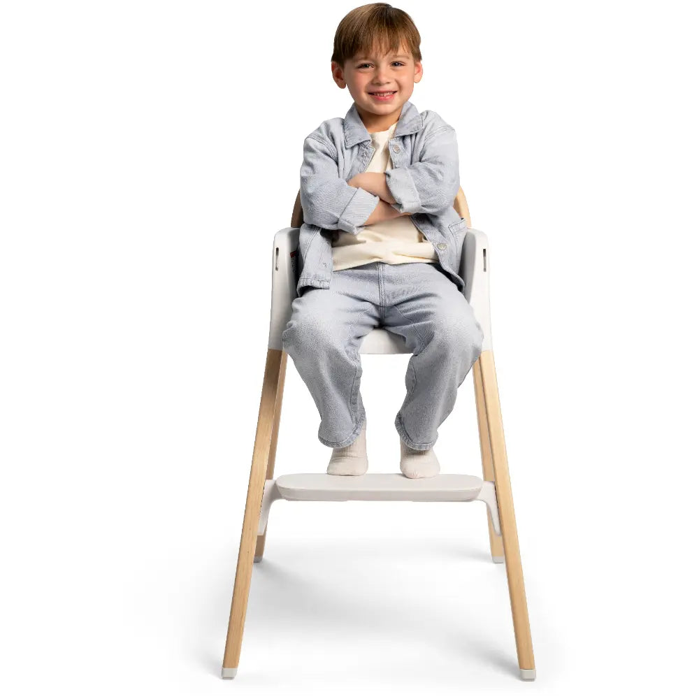 Nuna Bryn Baby High Chair with FREE Spectrum Bryn Seat Pad – Premium Walnut & Maple Wood High Chair, Removable Seat Pad & Child Tray, Tool-Free Assembly (6M+, Up to 100 Kg)