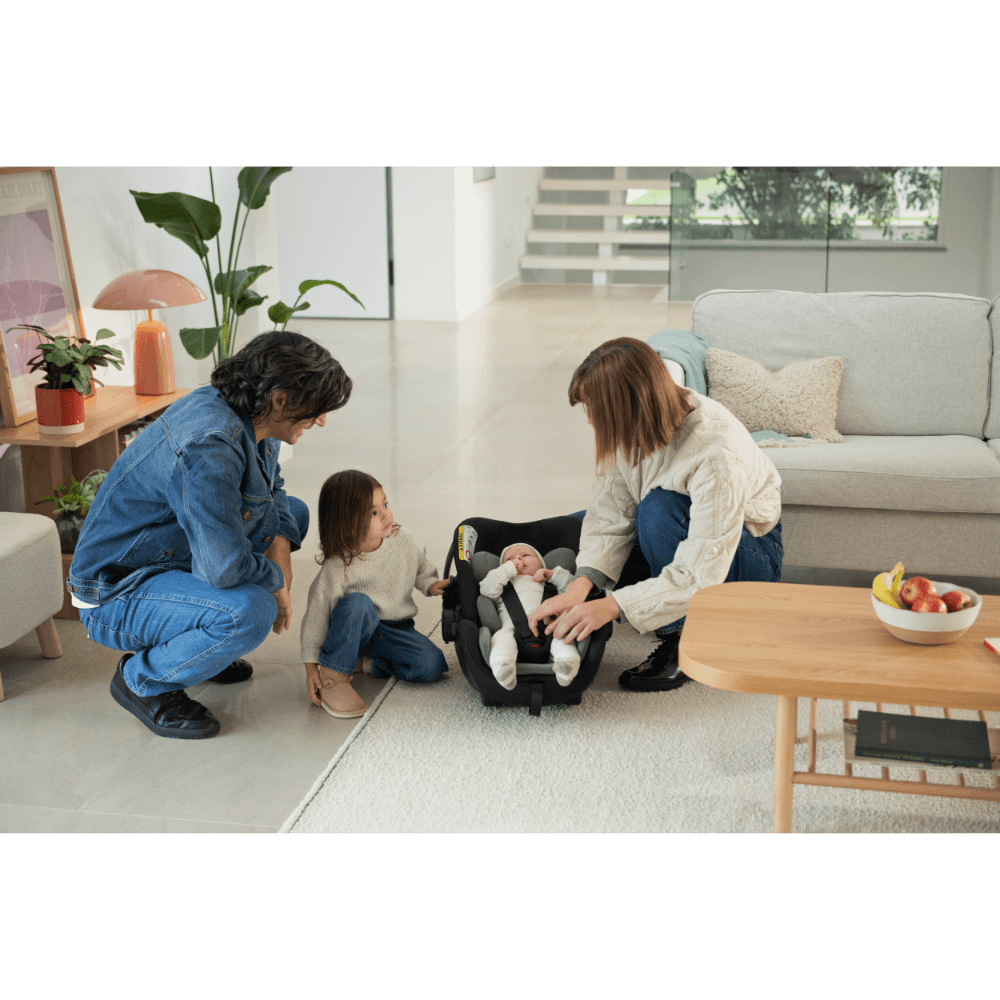 Nuna Arra Flex Baby Car Seat-Rear Facing-Flat Recling Seat 157 Degrees-3 Positions Recline-10 Positions Adjustable Headrest-For 0 to 2Y (Upto 13 Kg)-Caviar