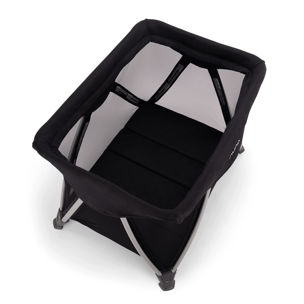 Nuna SENA Aire Travel Cot & Playard-With Triple-Layered Mesh Mattress-360 Degree Airflow-One Hand Fold-Light Weight & Portable-Includes Travel Bag-0 to 3Y-Caviar
