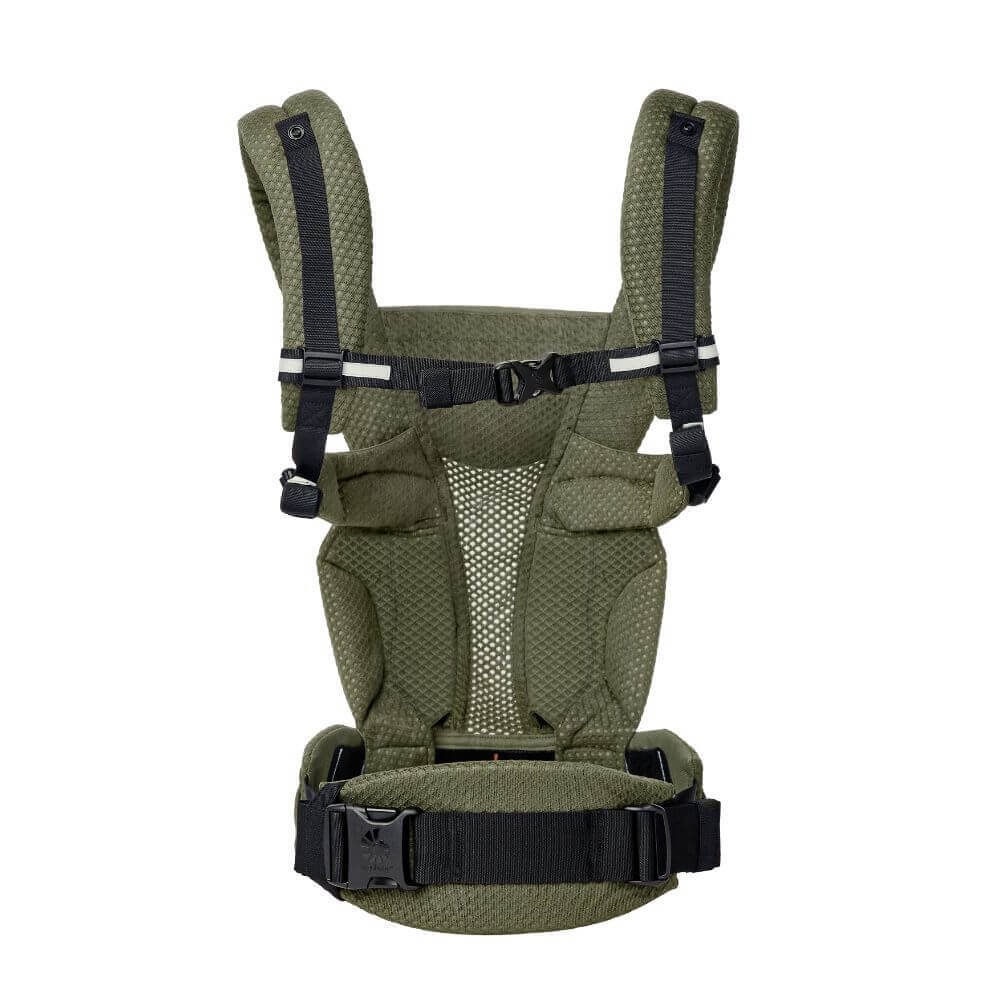 Ergobaby Omni Breeze Baby Carrier - Lightweight Newborn to Toddler Carrier with Breathable Soft Mesh, Enhanced Lumbar Support,  Adjustable Waistbelt & Cross Straps, Privacy Hood, 4 Carry Positions, 3-20Kgs, Birth - 4 Years